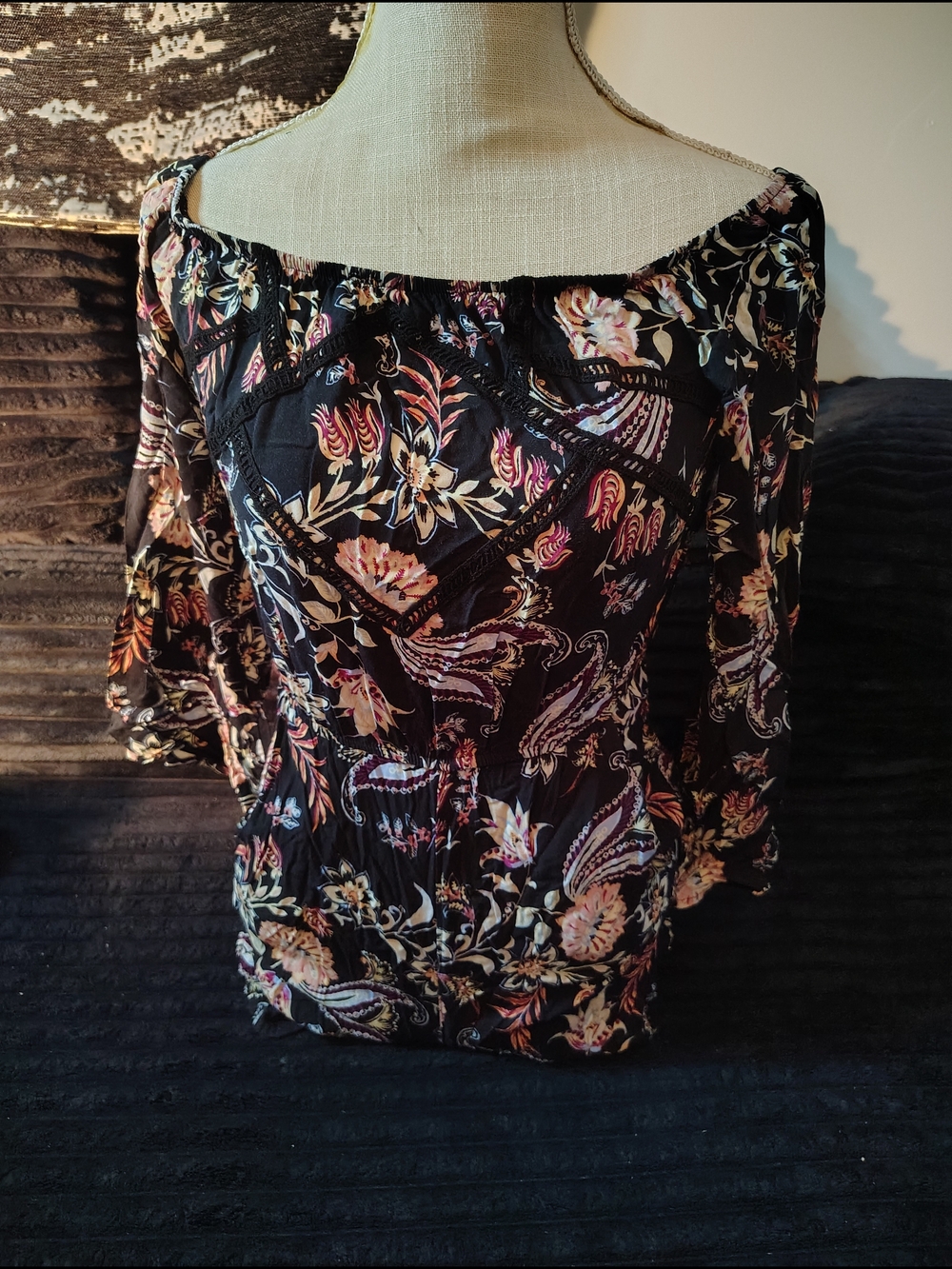 Xhilaration Black Off-Shoulder Tunic with Pink & Cream Floral Paisley